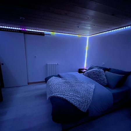 Chambre Individuelle Avec Salle D'Eau - Wc Et Parking ลาปลาญ ภายนอก รูปภาพ