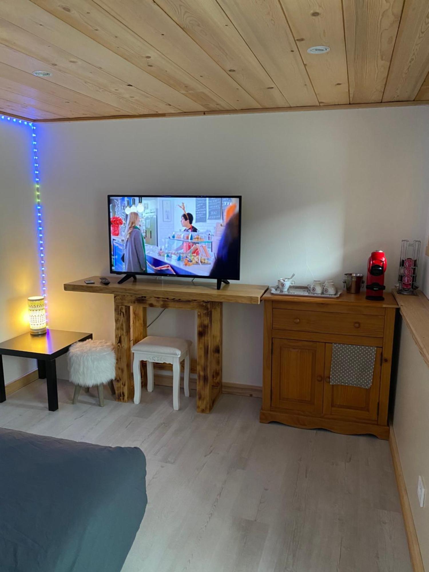 Chambre Individuelle Avec Salle D'Eau - Wc Et Parking ลาปลาญ ภายนอก รูปภาพ